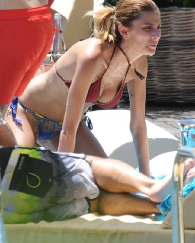 Özge Ulusoy seksi ifşa fotoğrafı 156
