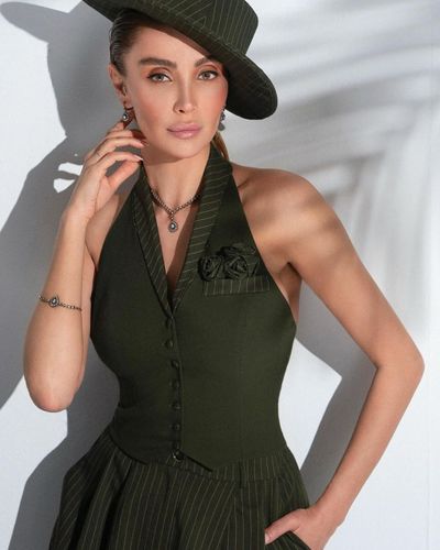 Özge Ulusoy seksi ifşa fotoğrafı 4