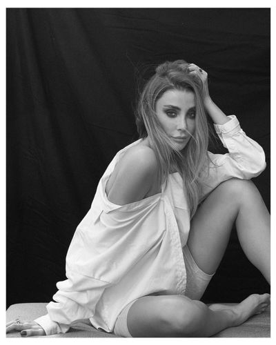 Özge Ulusoy seksi ifşa fotoğrafı 61
