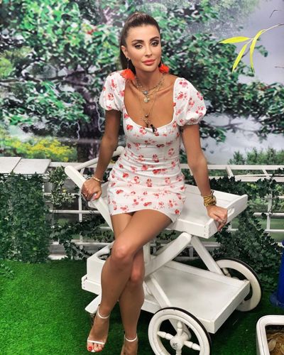 Özge Ulusoy seksi ifşa fotoğrafı 89