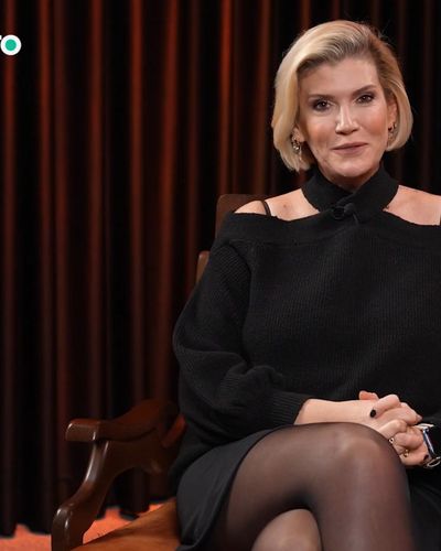Özge Uzun seksi ifşa fotoğrafı 18