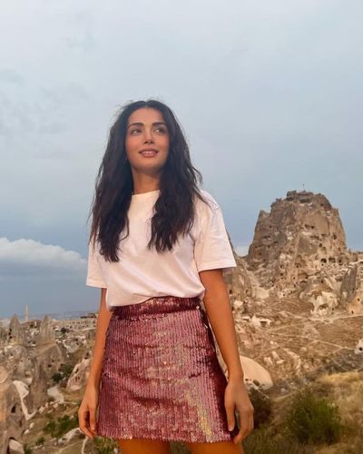 Özge Yağız seksi ifşa fotoğrafı 106