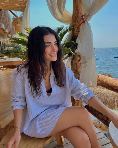 Özge Yağız seksi ifşa fotoğrafı 25380