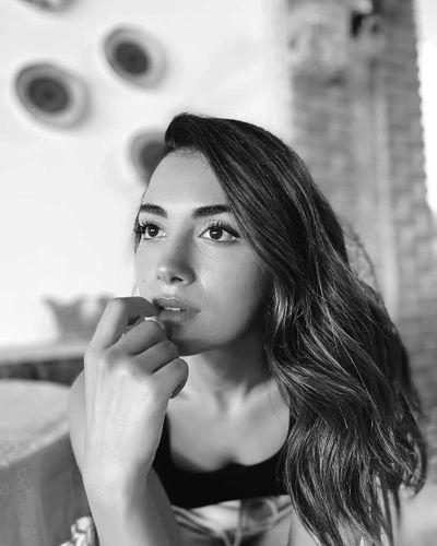 Özge Yağız seksi ifşa fotoğrafı 25363