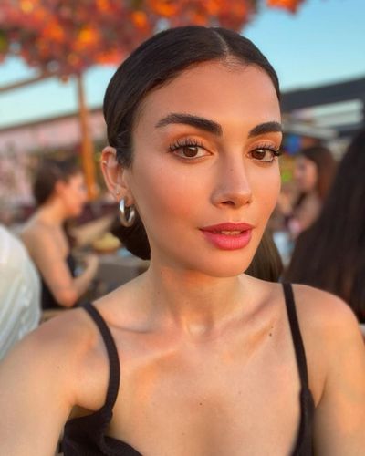 Özge Yağız seksi ifşa fotoğrafı 25351