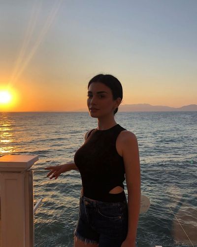 Özge Yağız seksi ifşa fotoğrafı 202