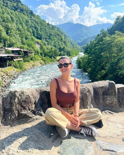 Özge Yağız seksi ifşa fotoğrafı 209