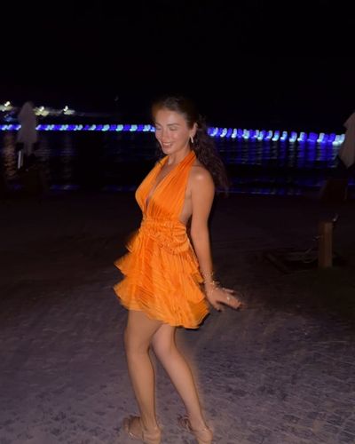 Özge Yağız seksi ifşa fotoğrafı 222