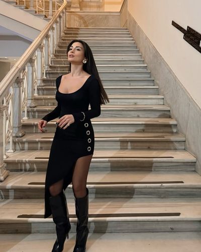 Özge Yağız seksi ifşa fotoğrafı 25