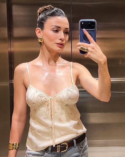 Özge Yağız seksi ifşa fotoğrafı 174