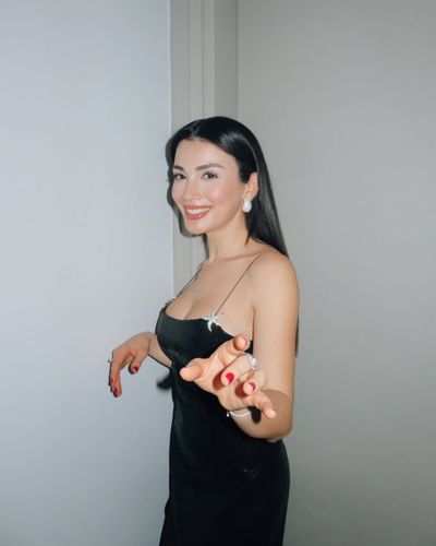 Özge Yağız seksi ifşa fotoğrafı 36