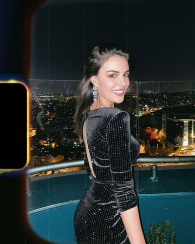 Özgü Kaya seksi ifşa fotoğrafı 74423