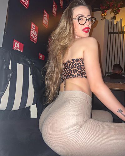 Öznur Güven seksi ifşa fotoğrafı 24704