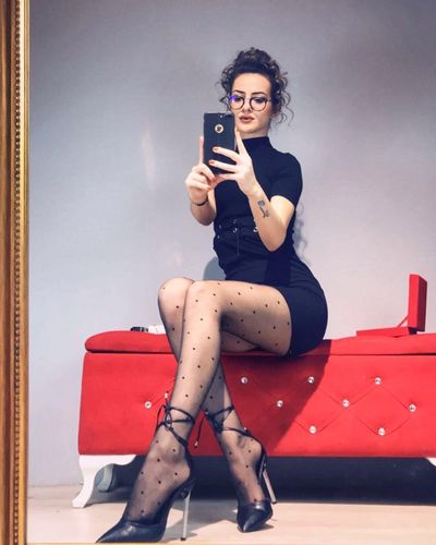 Öznur Güven seksi ifşa fotoğrafı 523