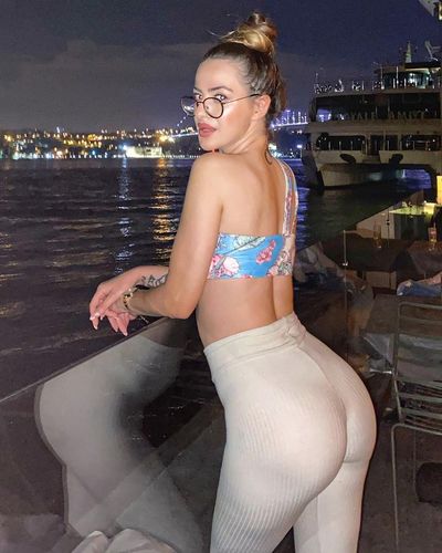 Öznur Güven seksi ifşa fotoğrafı 601