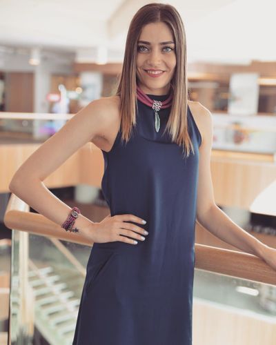 Öznur Serçeler seksi ifşa fotoğrafı 24426