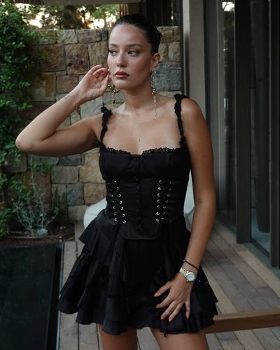 Pelin Akil seksi ifşa fotoğrafı 57288