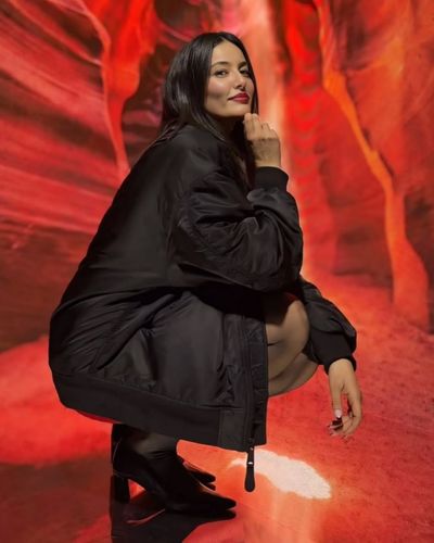 Pelin Akil seksi ifşa fotoğrafı 1131