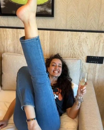 Pelin Akil seksi ifşa fotoğrafı 1160