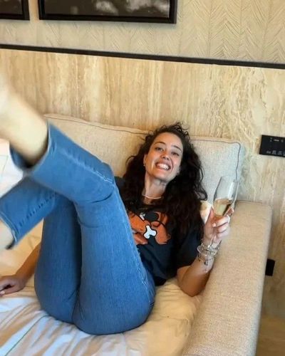 Pelin Akil seksi ifşa fotoğrafı 1162