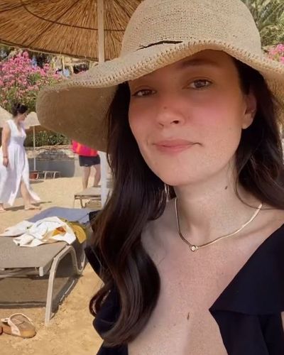 Pelin Akil seksi ifşa fotoğrafı 1237