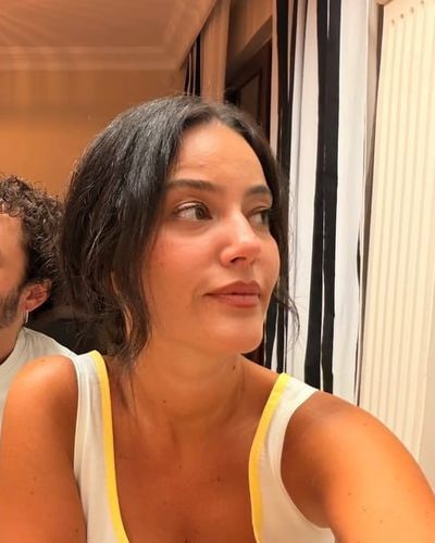 Pelin Akil seksi ifşa fotoğrafı 1249