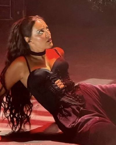 Pelin Akil seksi ifşa fotoğrafı 1275