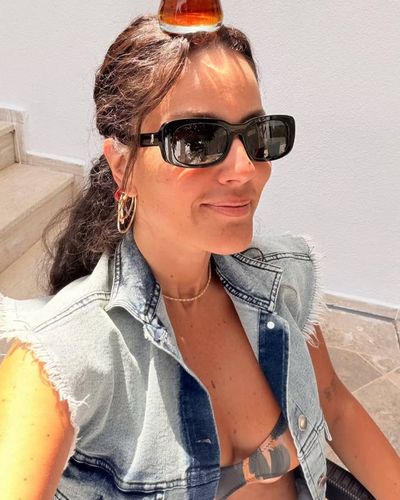 Pelin Akil seksi ifşa fotoğrafı 1276