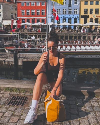 Pelin Akil seksi ifşa fotoğrafı 1324