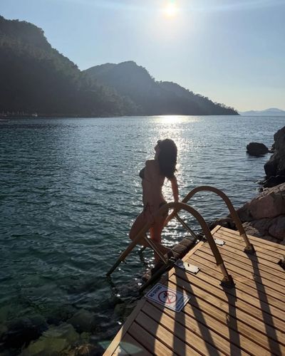 Pelin Akil seksi ifşa fotoğrafı 1392