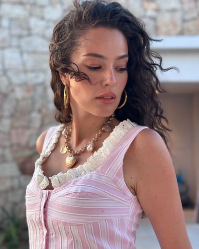 Pelin Akil seksi ifşa fotoğrafı 73538
