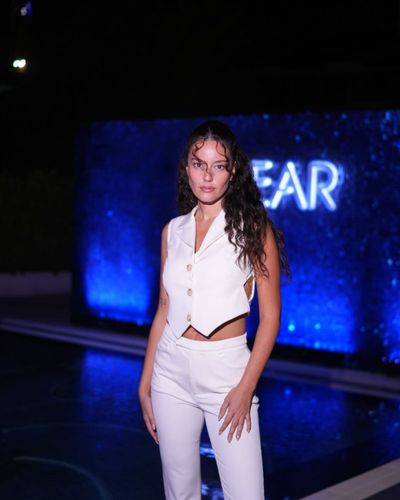 Pelin Akil seksi ifşa fotoğrafı 73518
