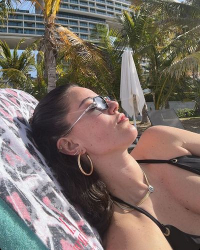 Pelin Akil seksi ifşa fotoğrafı 73481