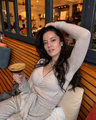 Pelin Akil seksi ifşa fotoğrafı 73456