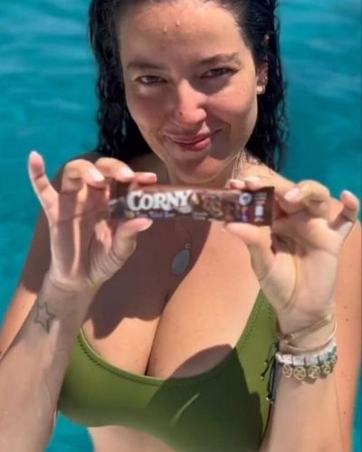 Pelin Akil seksi ifşa fotoğrafı 73267