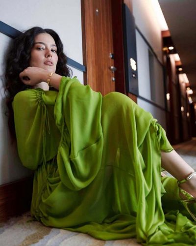 Pelin Akil seksi ifşa fotoğrafı 73173
