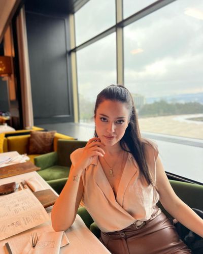 Pelin Akil seksi ifşa fotoğrafı 73166