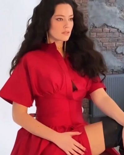 Pelin Akil seksi ifşa fotoğrafı 73038