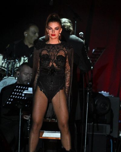 Pelin Karahan seksi ifşa fotoğrafı 100