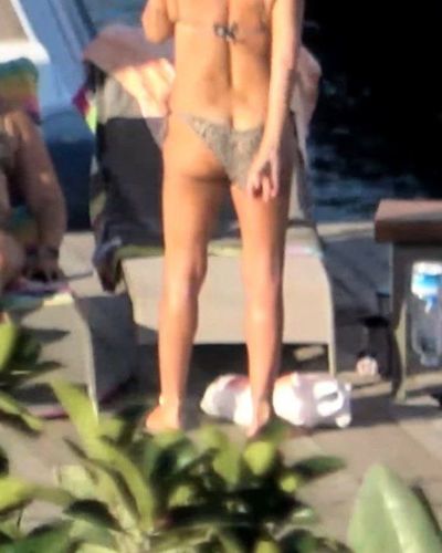 Pınar Altuğ seksi ifşa fotoğrafı 12