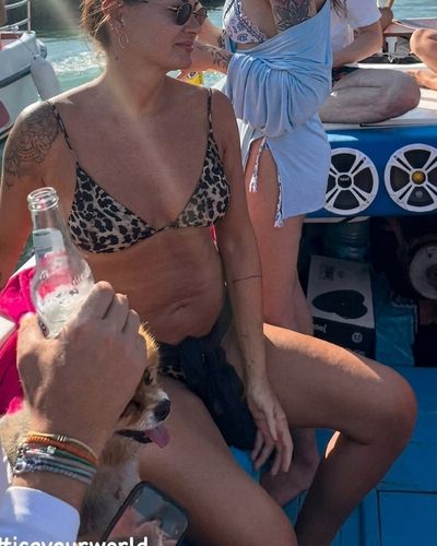 Pınar Altuğ seksi ifşa fotoğrafı 72