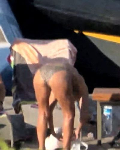 Pınar Altuğ seksi ifşa fotoğrafı 9