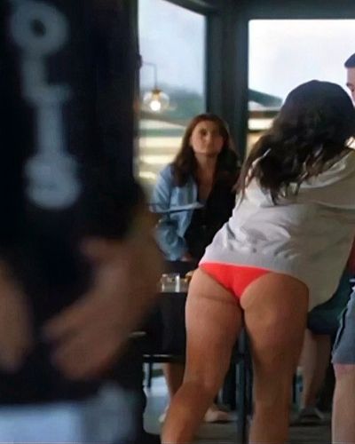Pınar Deniz seksi ifşa fotoğrafı 74130