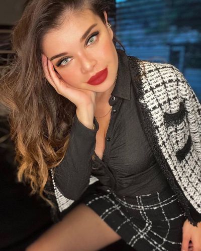 Pınar Fortuna Yılmaz seksi ifşa fotoğrafı 4