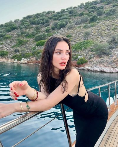 Rabia Soytürk seksi ifşa fotoğrafı 356