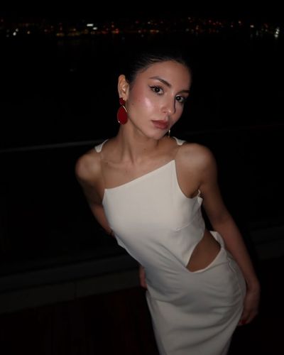 Rojbin Erden seksi ifşa fotoğrafı 8