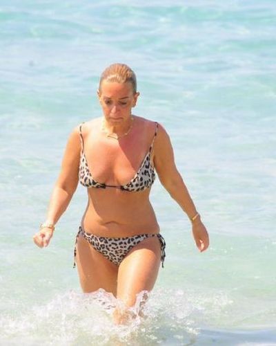 Saba Tümer seksi ifşa fotoğrafı 7