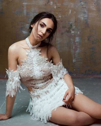 Sahra Şaş seksi ifşa fotoğrafı 72