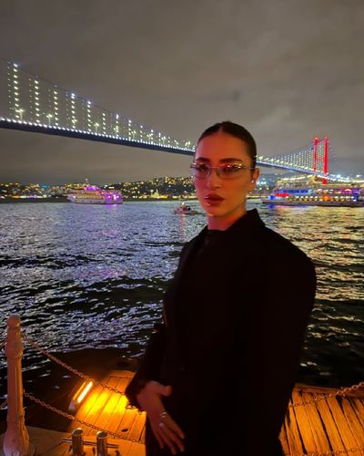 Saliha Şahin seksi ifşa fotoğrafı 52