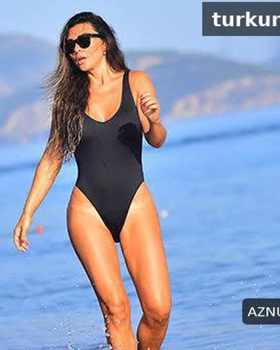 Selen Gorguzel Sexy Black Swimsuit Photoshoot